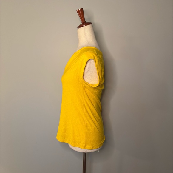 Lilla P Gold V Neck T Shirt size S - Picture 2 of 4